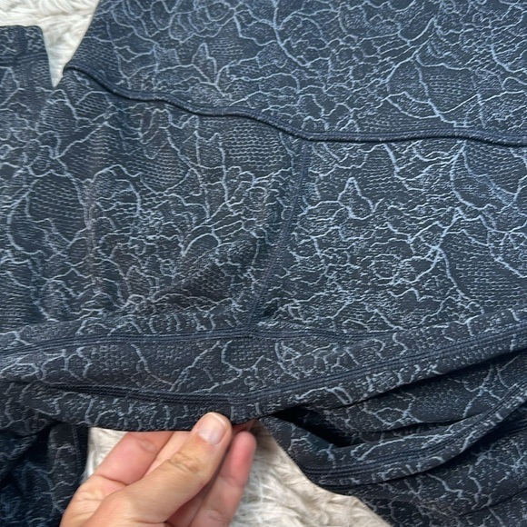 Lululemon Align Pant II (25") Lacescape Dark Cast Black - Picture 2 of 5